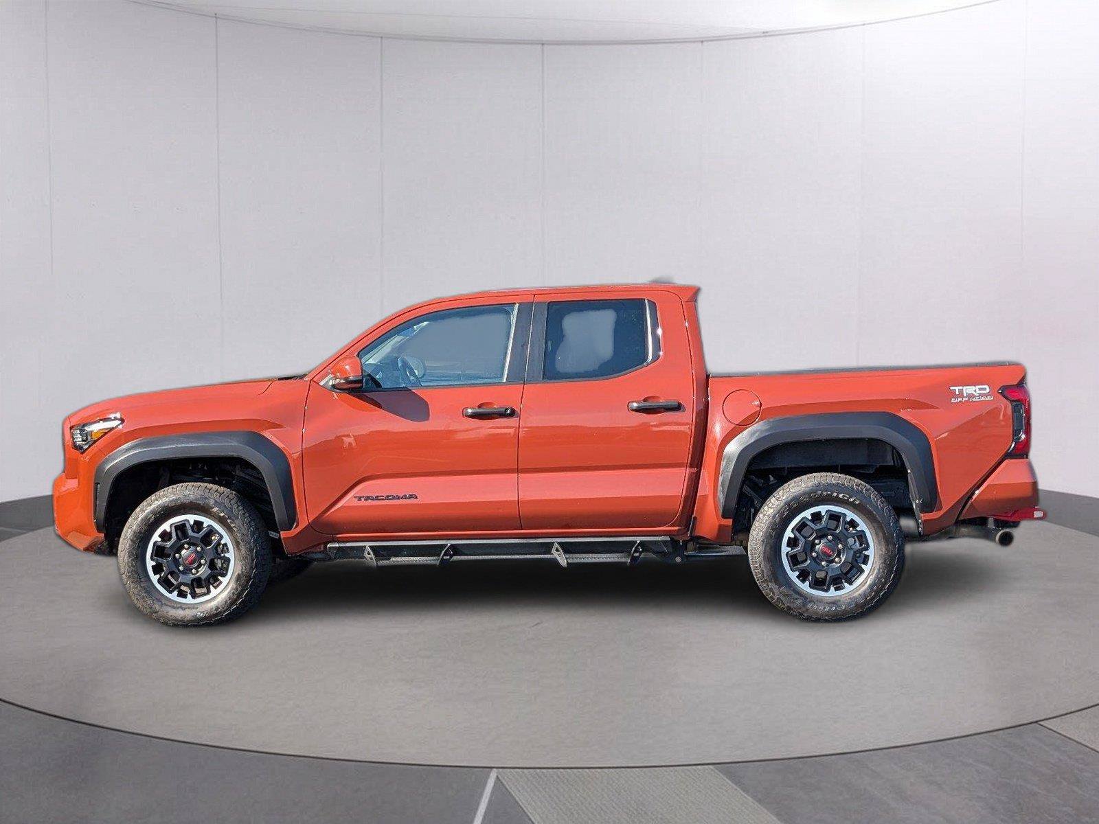 Used 2025 Toyota Tacoma TRD Off-Road AWD/4WD image 2