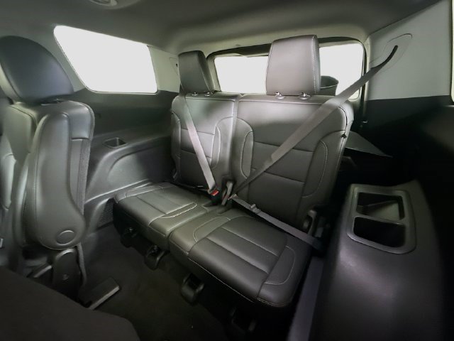 Used 2023 GMC Acadia SLT w/ Preferred Package FWD image 40