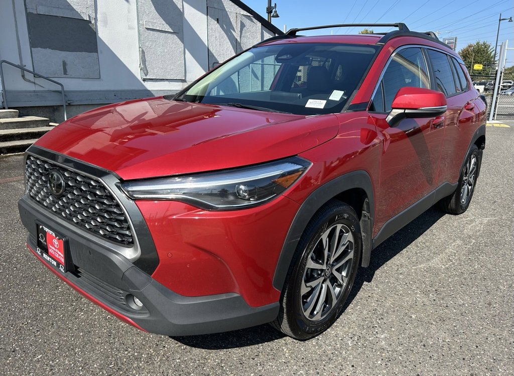 Certified 2023 Toyota Corolla Cross XLE