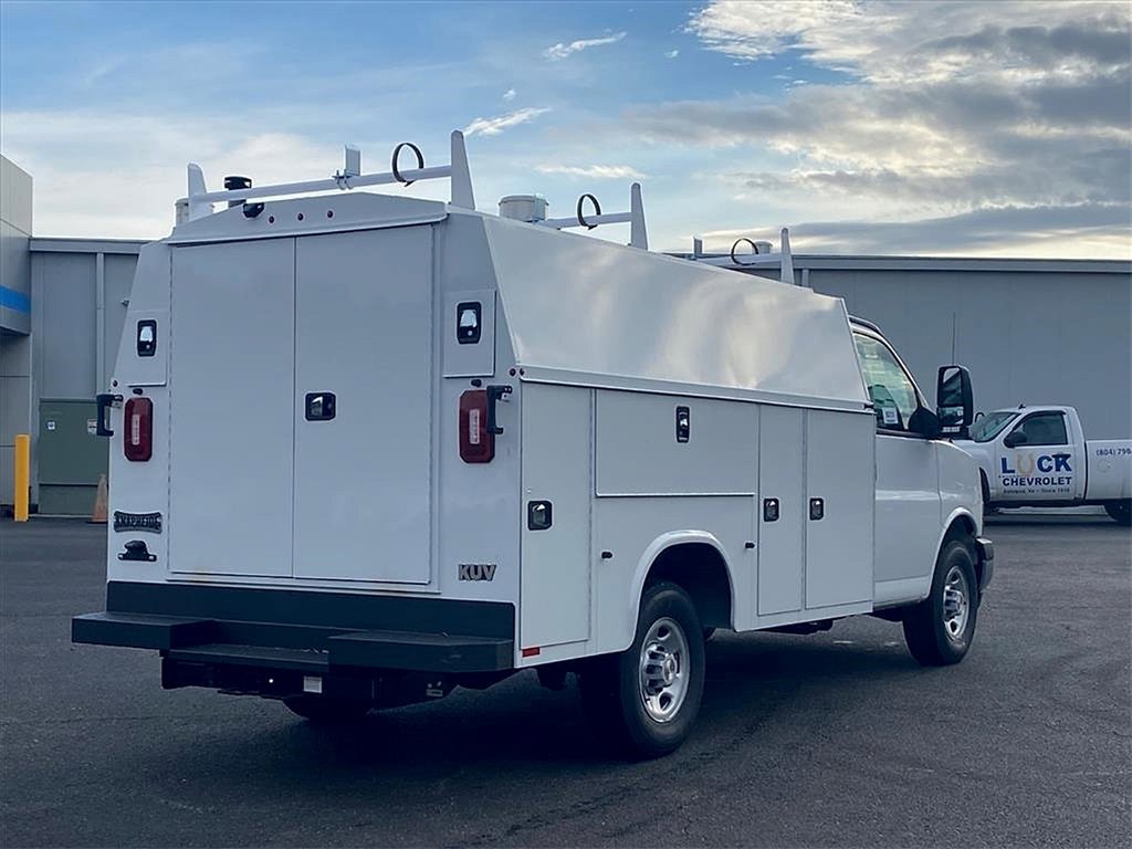 New 2025 Chevrolet Express 3500 Work Van w/ Power Convenience Package image 3