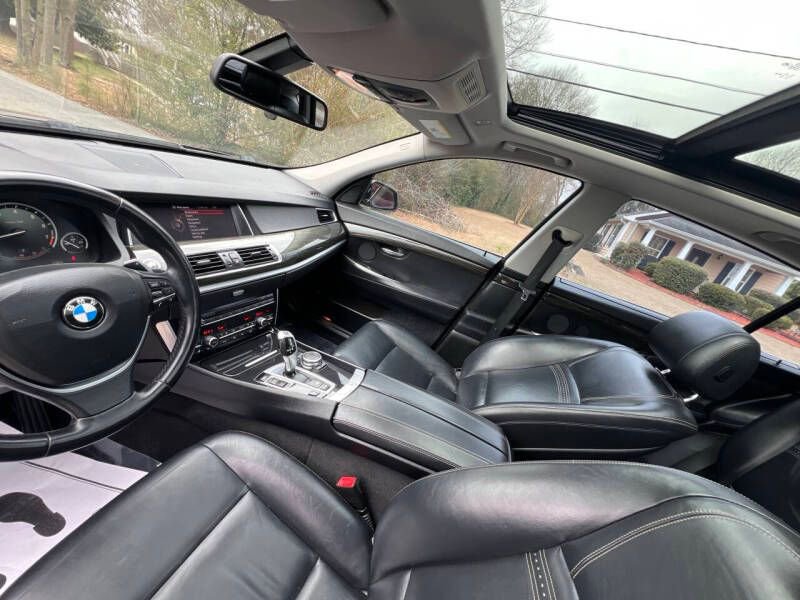 Used 2016 BMW 535i Gran Turismo image 10