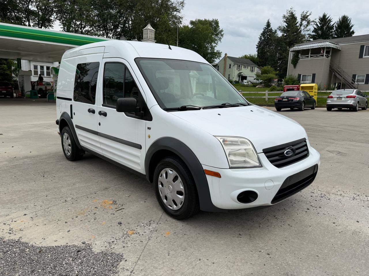 Used 2011 Ford Transit Connect XLT FWD image 7