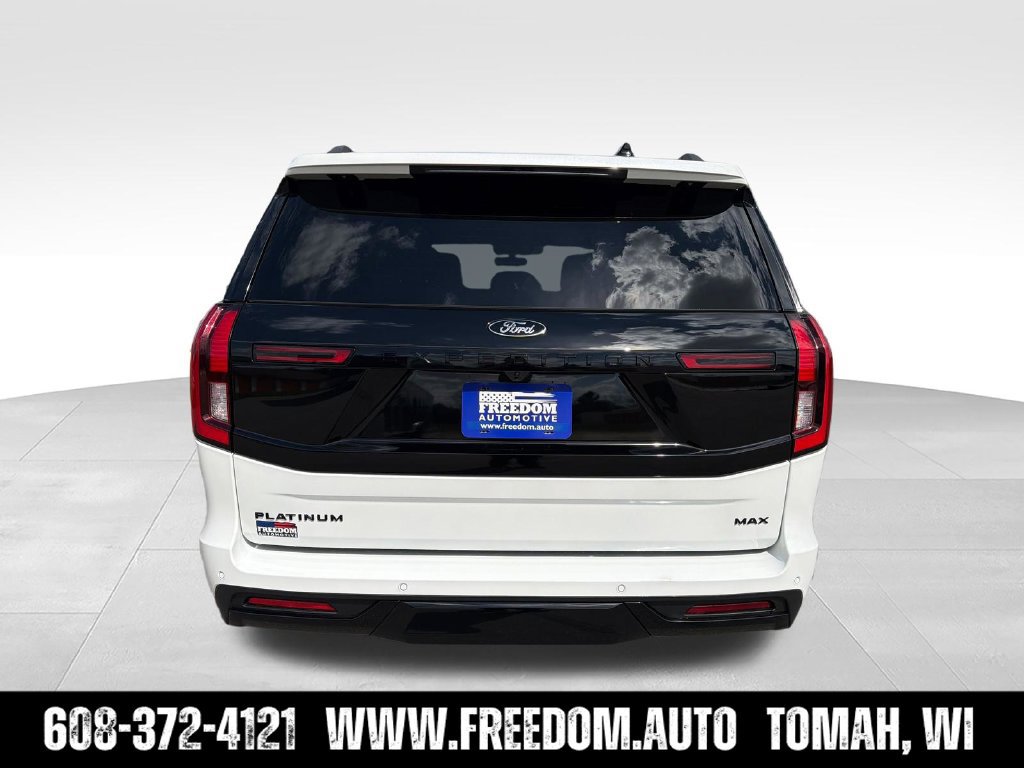 New 2026 Ford Expedition Max Platinum w/ Stealth Appearance Package AWD/4WD image 4