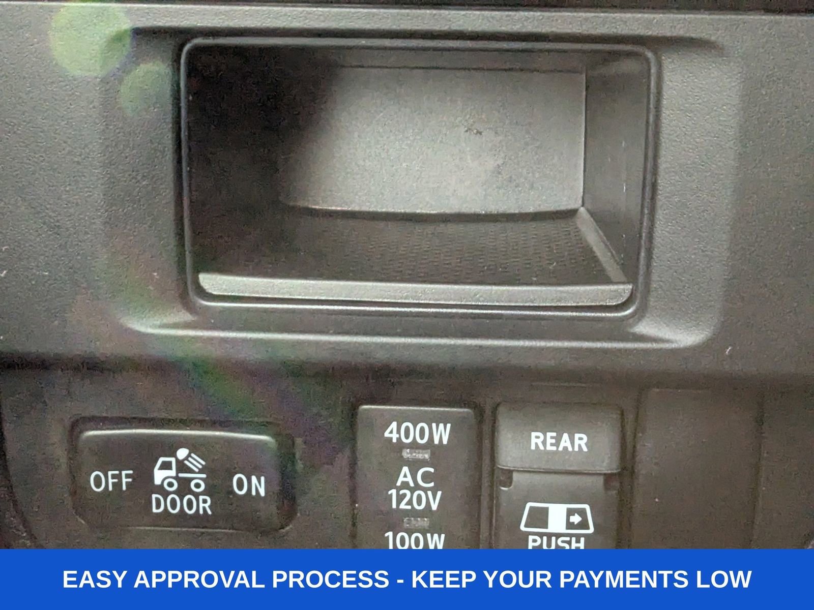 Used 2017 Toyota Tacoma TRD Off-Road w/ Tow Package (A/T) image 42