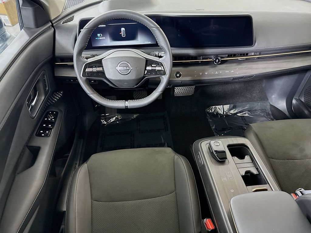 Certified 2025 Nissan Ariya AWD image 4