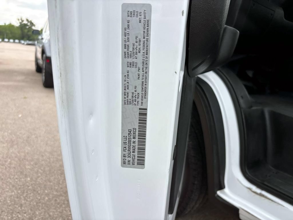 Used 2025 RAM ProMaster 2500 w/ Convenience Group FWD image 27