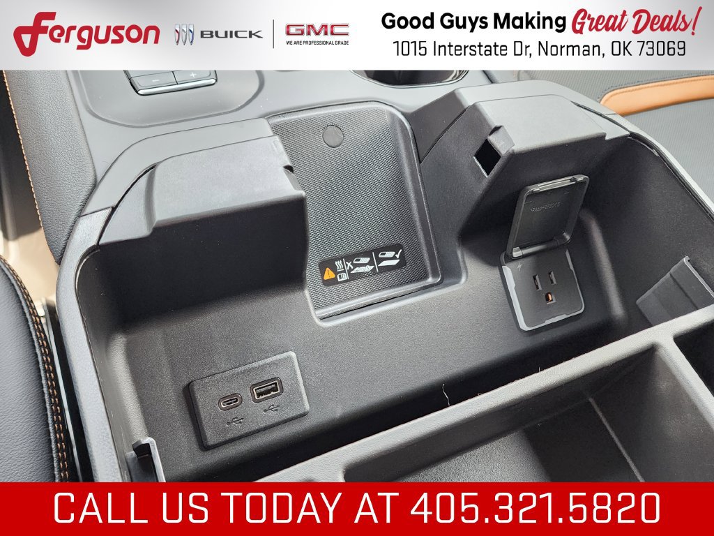 New 2026 GMC Sierra 1500 AT4 w/ AT4 Premium Package AWD/4WD image 32