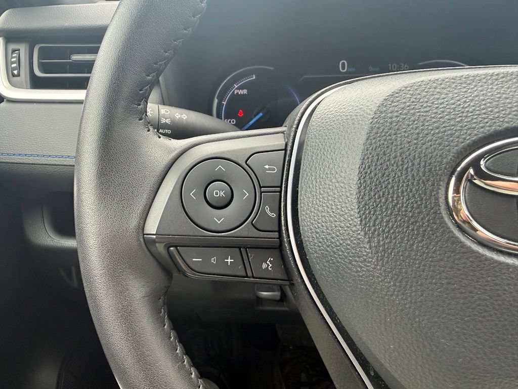 Certified 2025 Toyota RAV4 SE AWD/4WD image 18