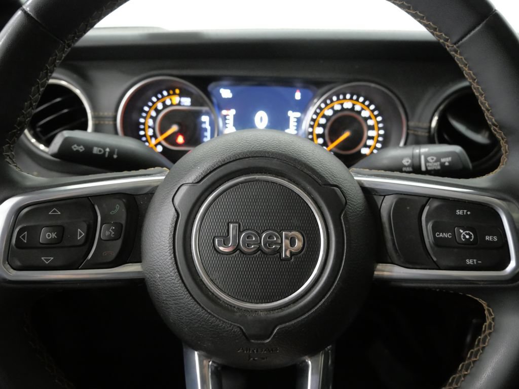 Certified 2023 Jeep Gladiator Overland AWD/4WD image 16