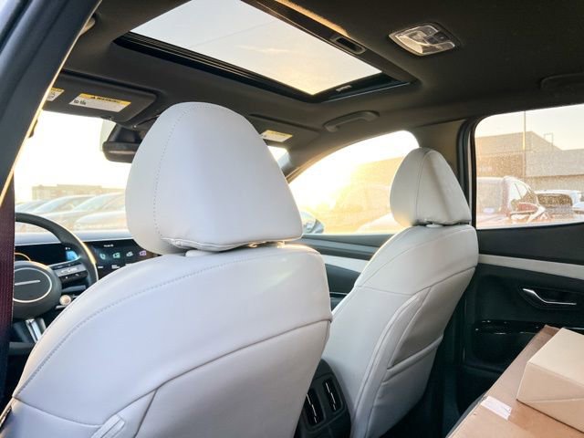 New 2025 Hyundai Santa Cruz SEL image 12
