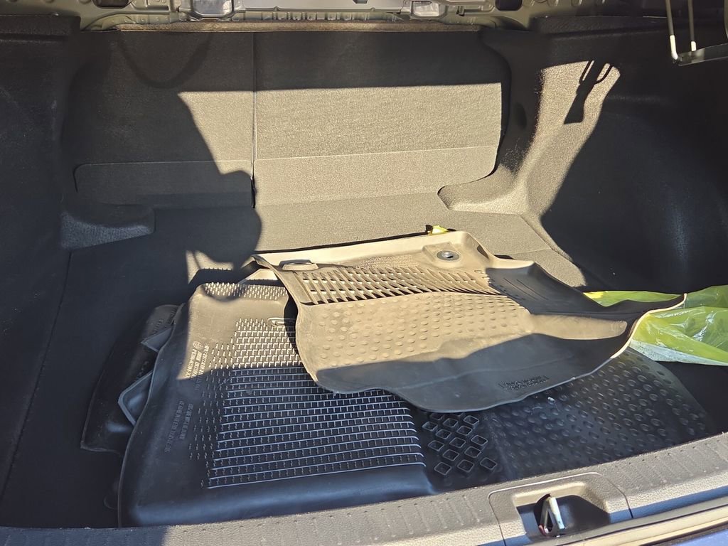 Used 2023 Toyota Corolla SE image 15