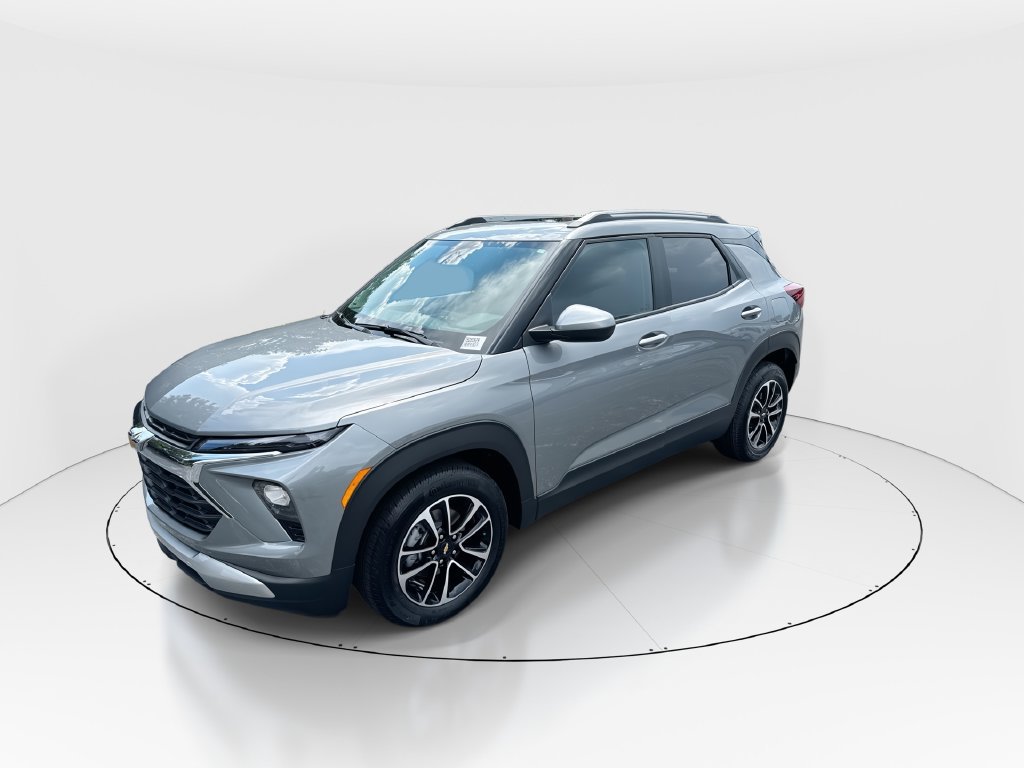 New 2026 Chevrolet TrailBlazer LT w/ LT Cold Weather Package FWD image 4