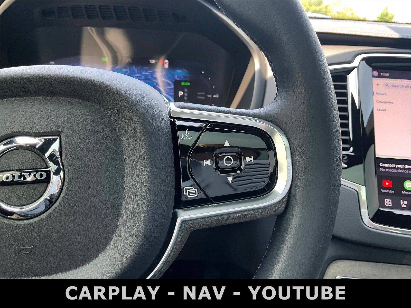 Used 2023 Volvo XC90 T8 Ultimate AWD/4WD image 12