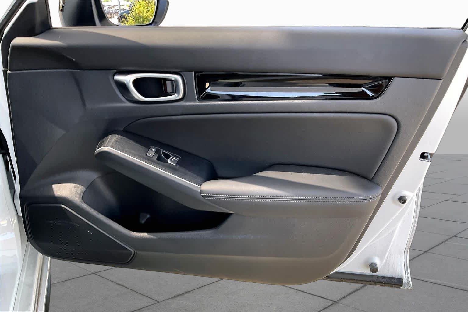 Used 2025 Honda Civic Sport Touring image 23