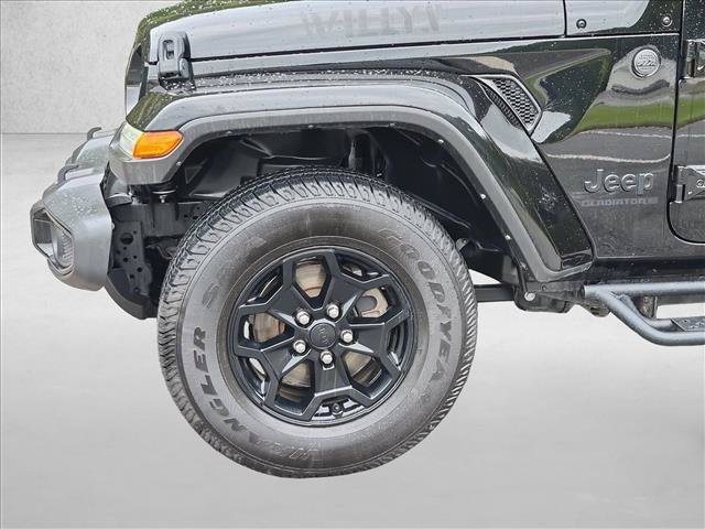 Used 2023 Jeep Gladiator Sport AWD/4WD image 26