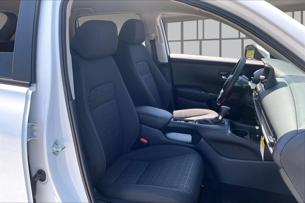New 2027 Honda HR-V LX image 10