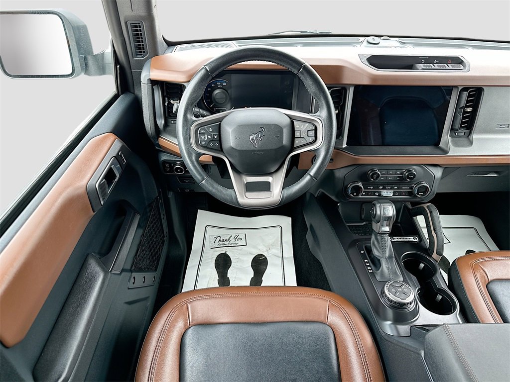 Used 2024 Ford Bronco Outer Banks image 23