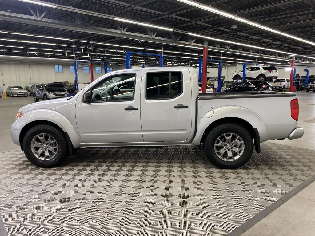 Used 2020 Nissan Frontier SV image 5
