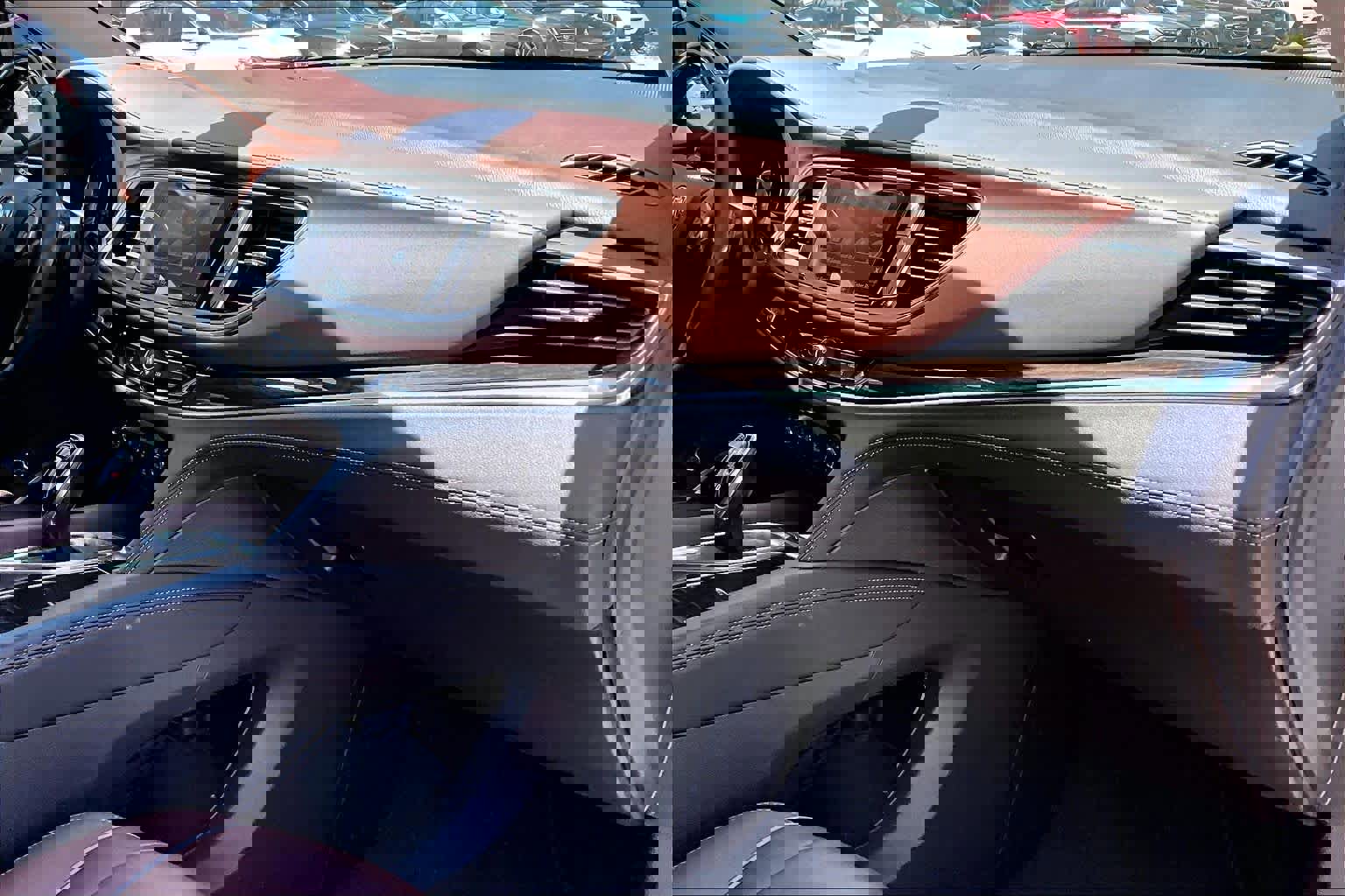 Used 2021 Buick Enclave Avenir w/ Avenir Technology Package FWD image 19