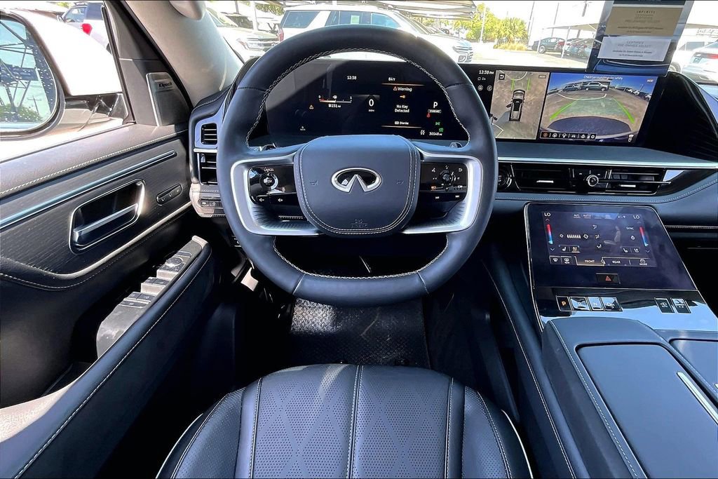 Certified 2025 INFINITI QX80 Sensory AWD/4WD image 9