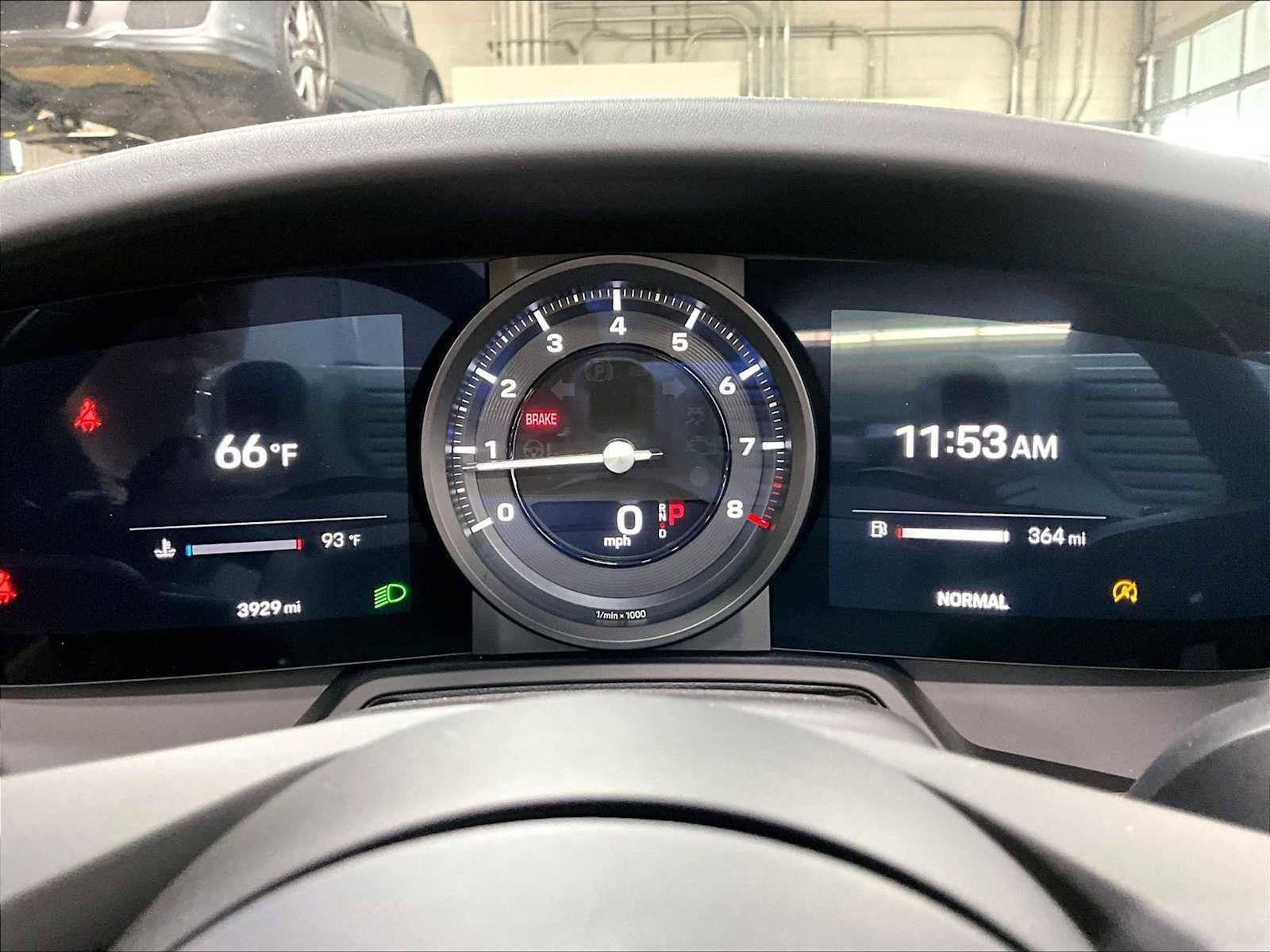 Used 2023 Porsche 911 Carrera 4S image 24