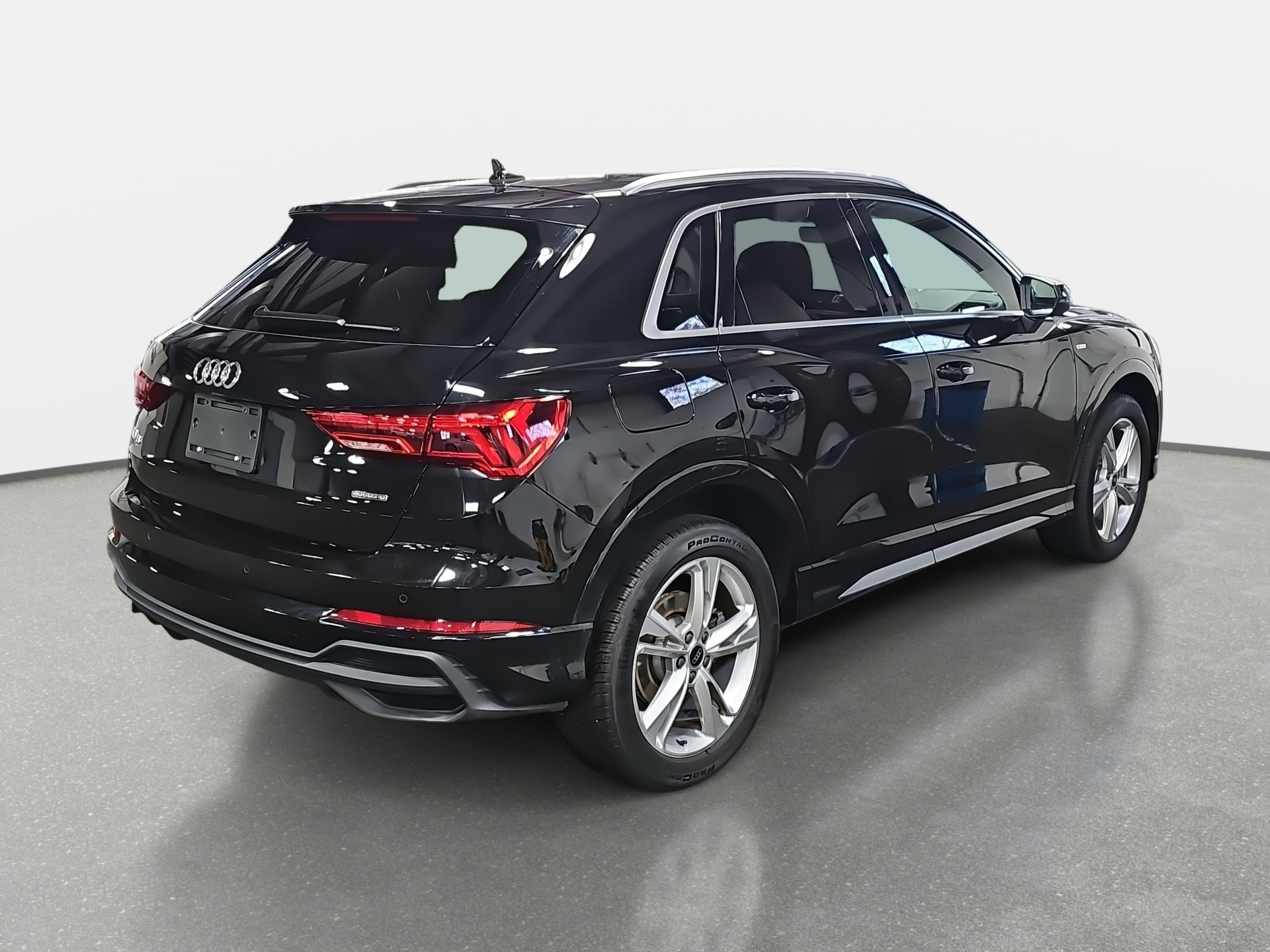 Used 2024 Audi Q3 2.0T Premium Plus image 5