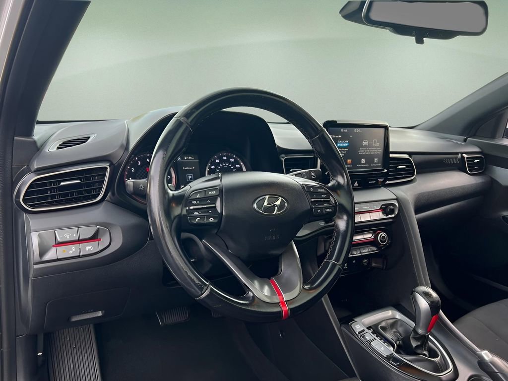 Used 2019 Hyundai Veloster 2.0 Premium image 12