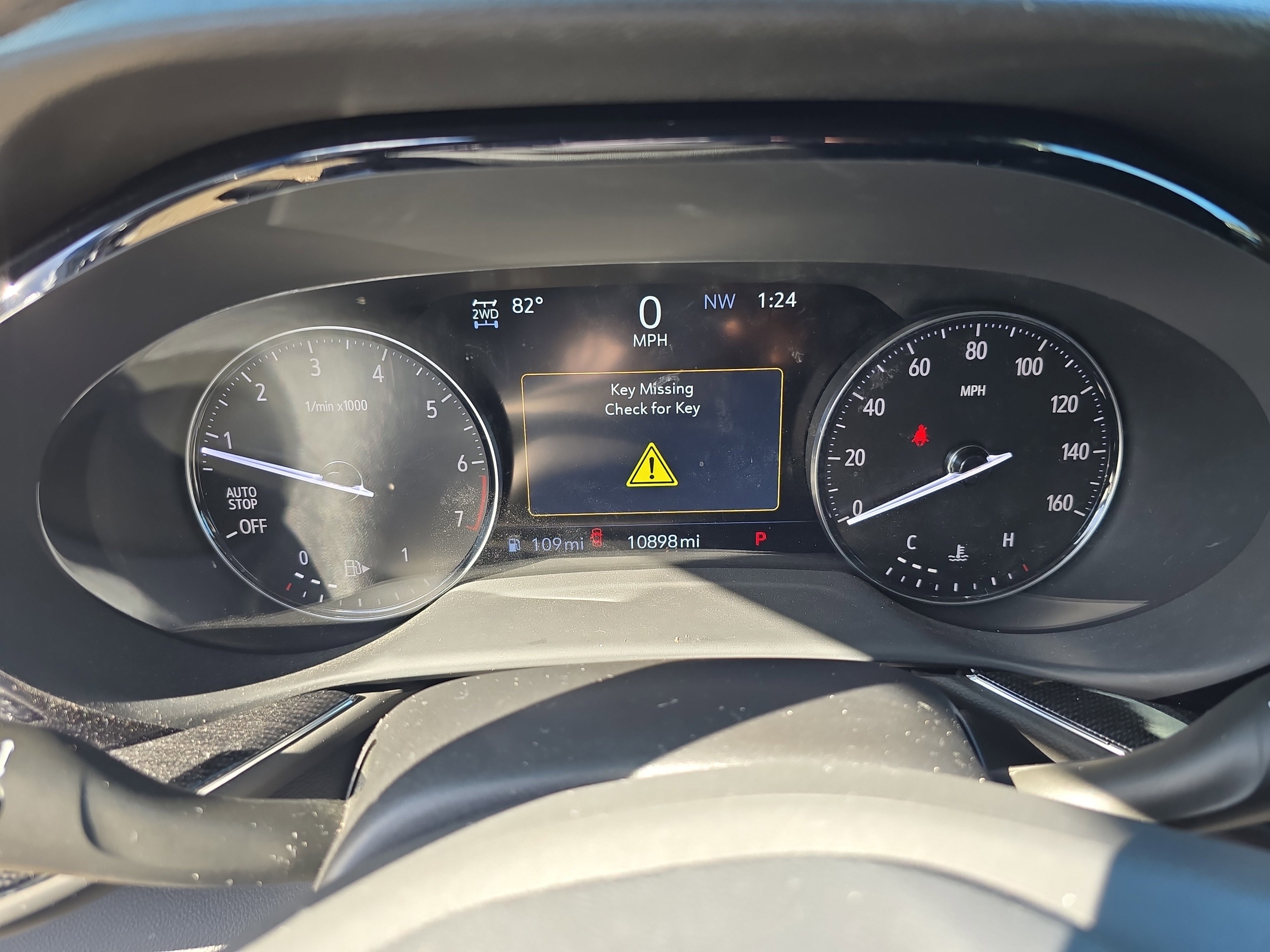 Used 2023 Buick Envision Essence image 22