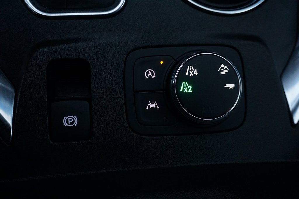 Certified 2023 Chevrolet Traverse LT image 18