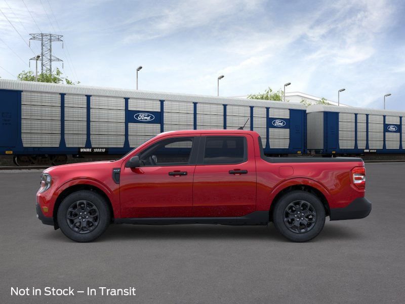 New 2026 Ford Maverick XLT AWD/4WD image 3