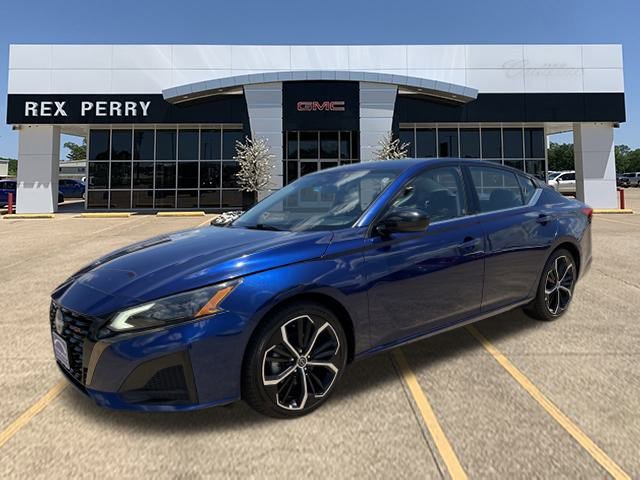 Used 2023 Nissan Altima 2.5 SR