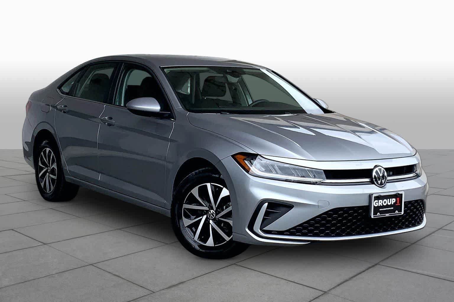 Used 2025 Volkswagen Jetta S FWD image 3