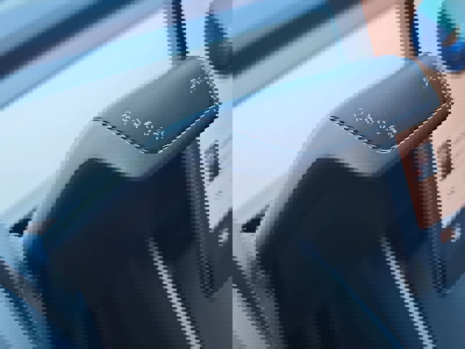 Used 2020 Tesla Model 3 Standard Range image 28