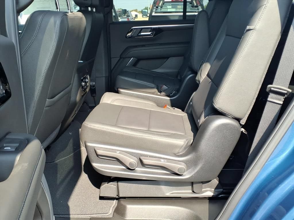 New 2026 Chevrolet Tahoe LT w/ Comfort Package RWD image 17