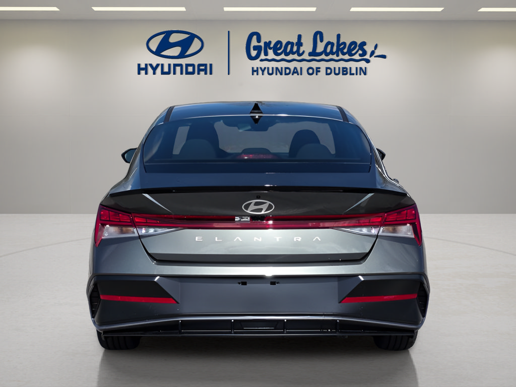 New 2026 Hyundai Elantra SEL Sport Premium FWD image 4