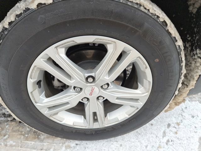 Used 2022 GMC Terrain SLE w/ Driver Convenience Package image 12