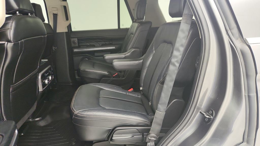 Used 2019 Ford Expedition Platinum AWD/4WD image 28