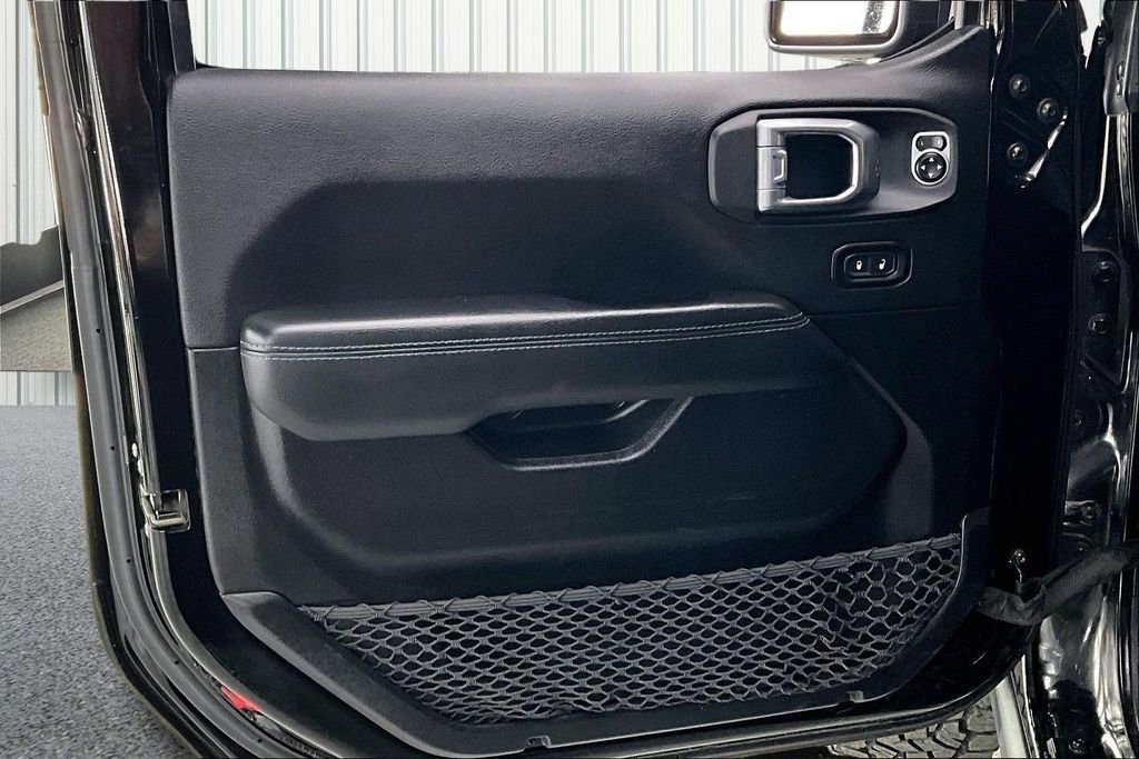 Used 2021 Jeep Wrangler Unlimited Rubicon 4xe w/ Dual Top Group image 19