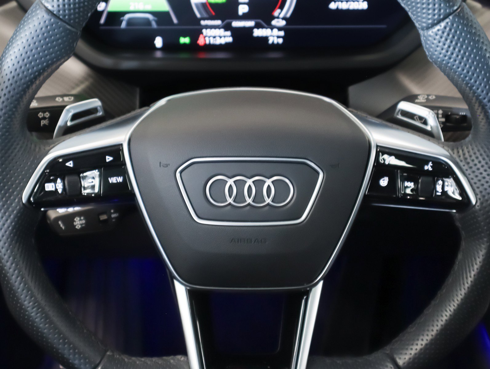 Used 2023 Audi RS e-tron GT w/ Carbon Performance Package image 17