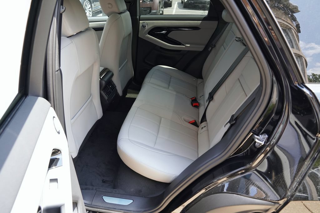 New 2026 Land Rover Range Rover Evoque S AWD/4WD image 31