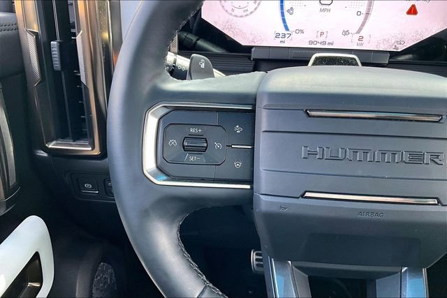 Used 2024 GMC Hummer EV 3X w/ LPO, Illumination Package AWD/4WD image 11