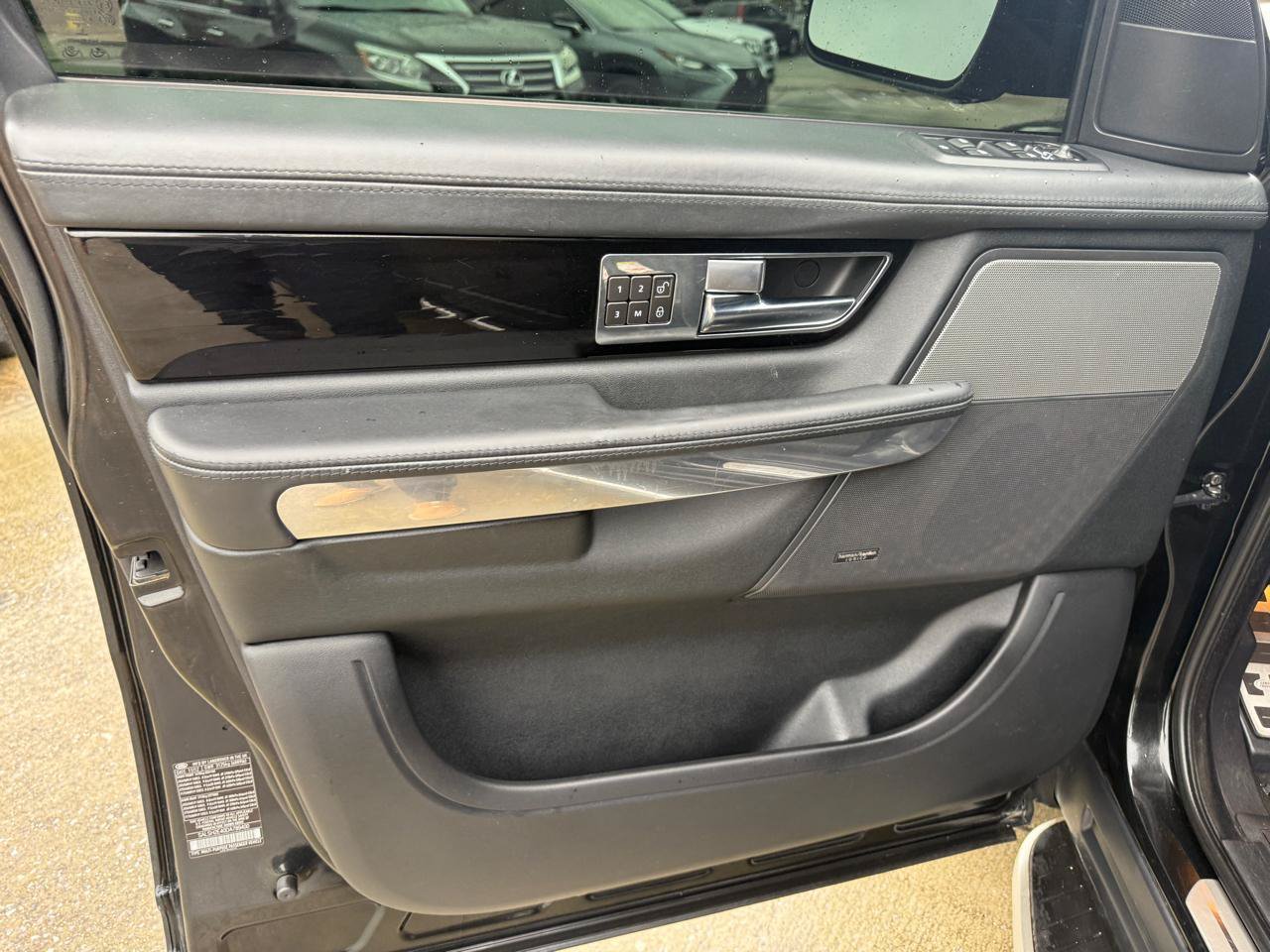 Used 2013 Land Rover Range Rover Sport Supercharged w/ Vision Assist Pkg AWD/4WD image 13