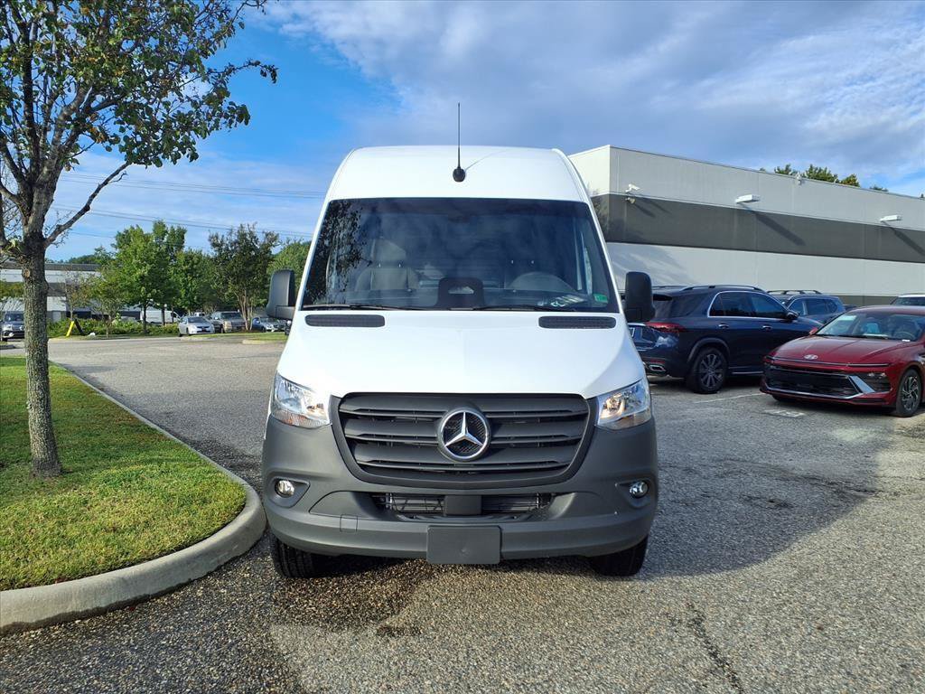 New 2026 Mercedes-Benz Sprinter 2500 image 2