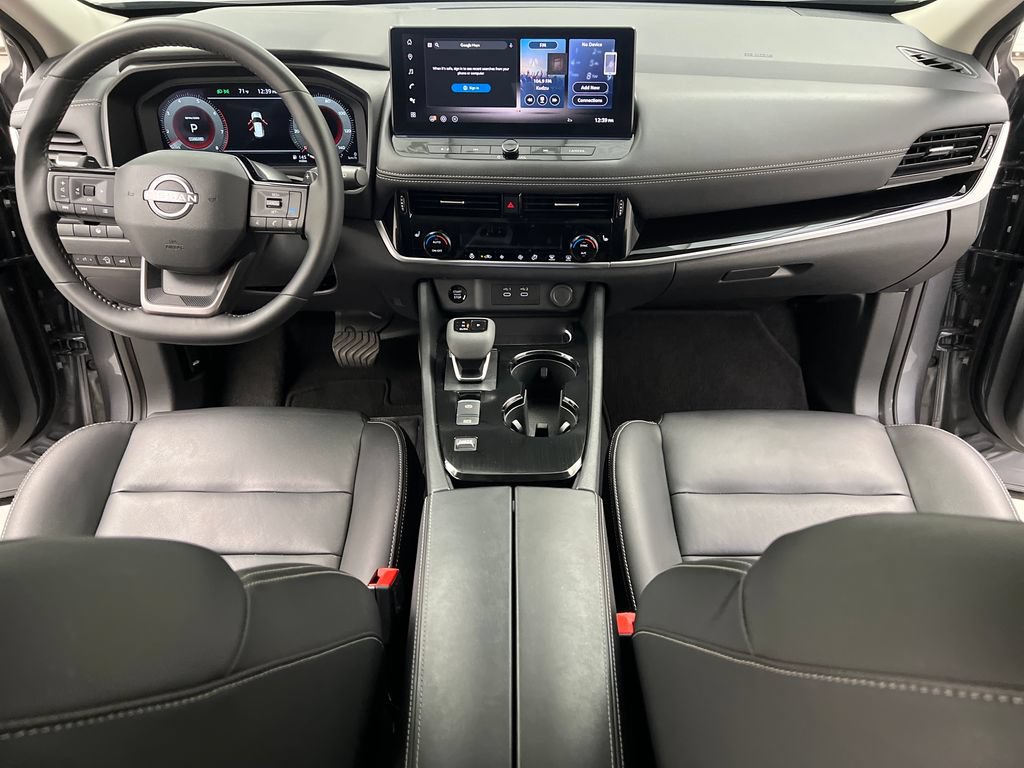 Used 2026 Nissan Rogue SL FWD image 41