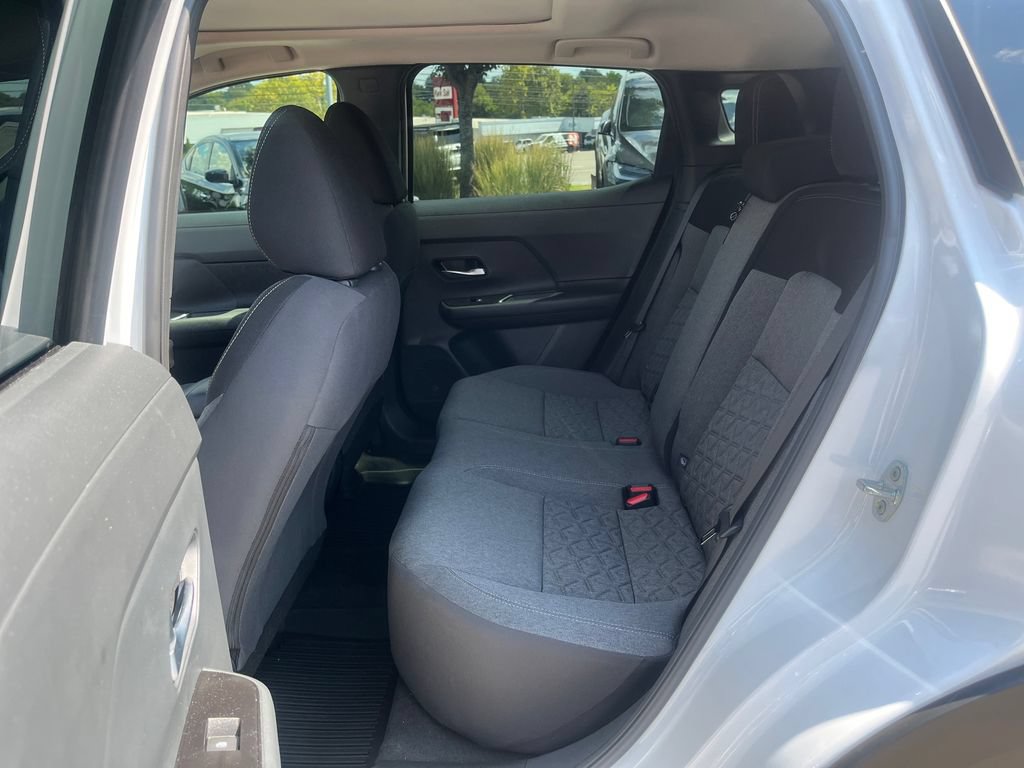 Certified 2026 Nissan Kicks SV w/ SV Premium Package FWD image 27
