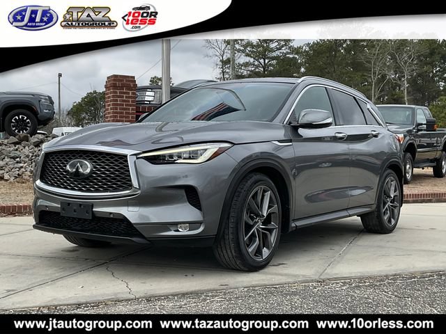 Used 2019 INFINITI QX50 Essential w/ Sensory Package AWD/4WD image 2