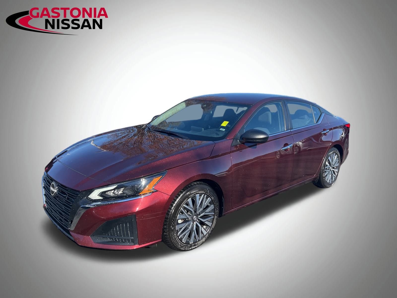 Used 2024 Nissan Altima 2.5 SV image 9