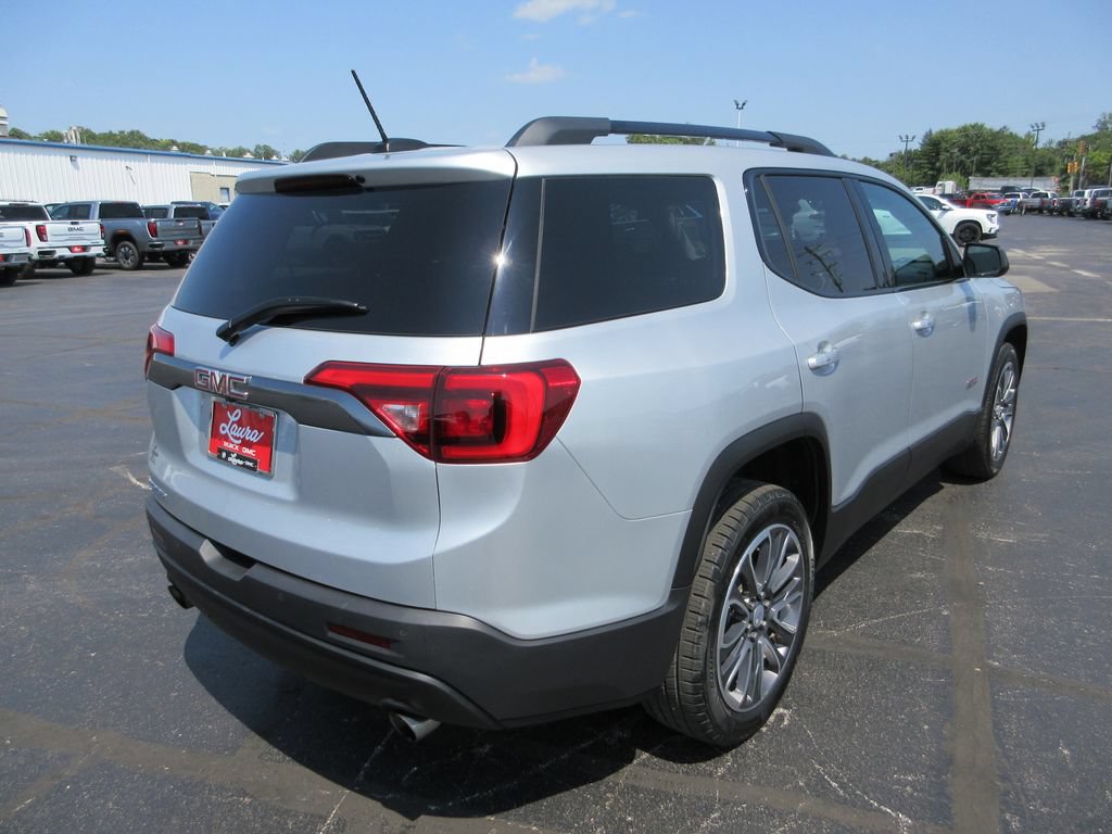 Used 2019 GMC Acadia SLT AWD/4WD image 4