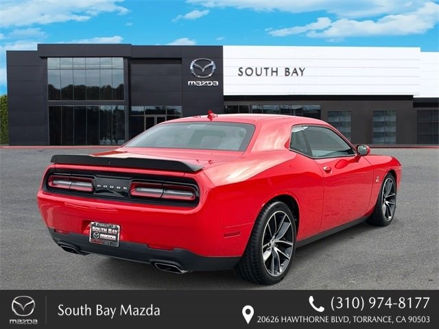 Used 2016 Dodge Challenger R/T Scat Pack w/ Leather Interior Group image 3