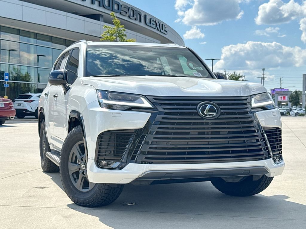 New 2025 Lexus LX 700h Overtrail image 2